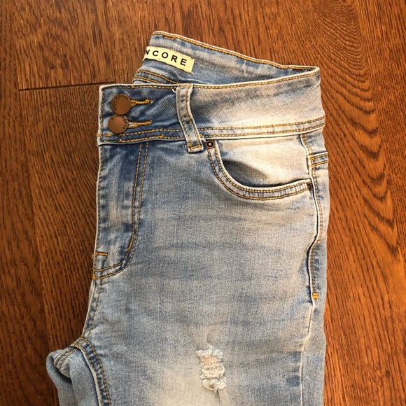 Ankle light wash jeans - Picture 3 of 3